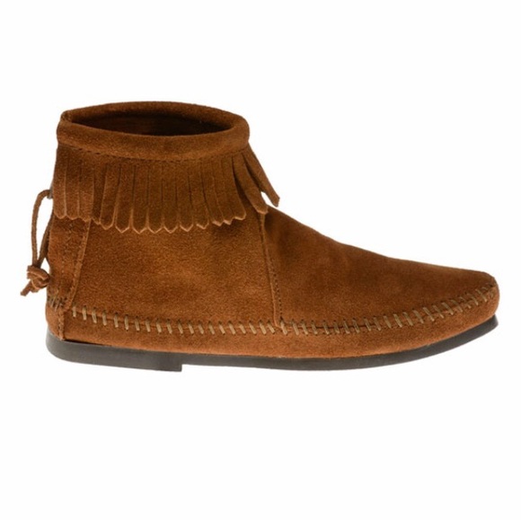 NWOT Minnetonka 282 - Picture 6 of 8